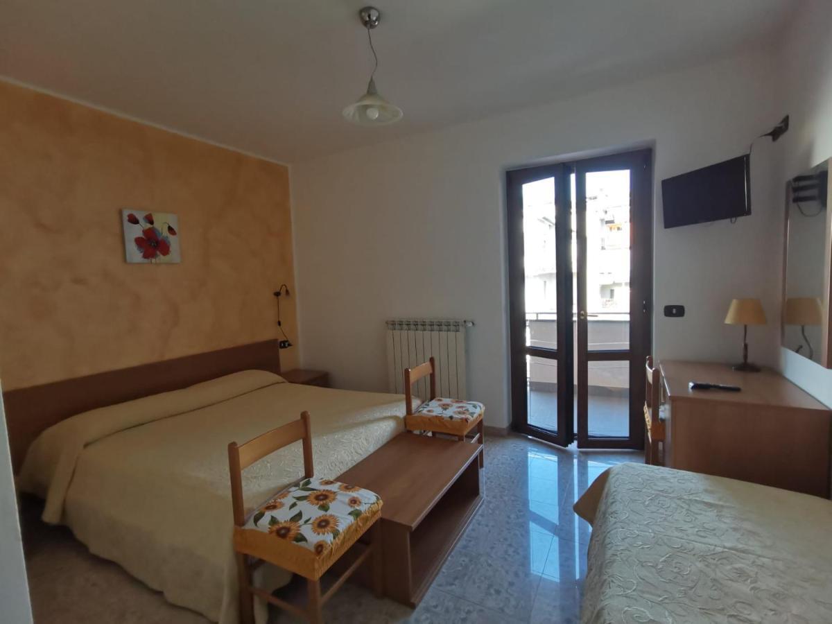 Hotel Edelweiss Laino Borgo Ngoại thất bức ảnh