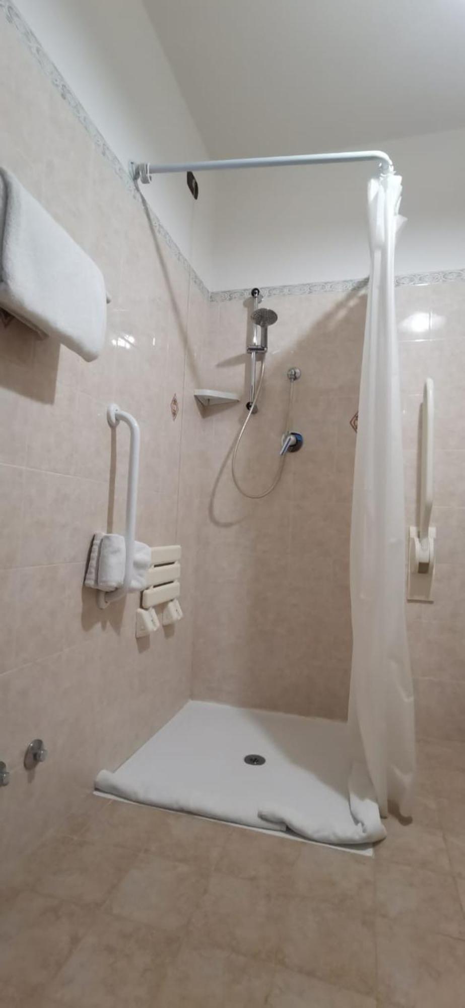 Hotel Edelweiss Laino Borgo Ngoại thất bức ảnh