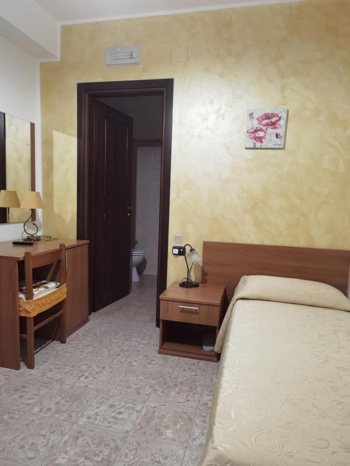 Hotel Edelweiss Laino Borgo Ngoại thất bức ảnh