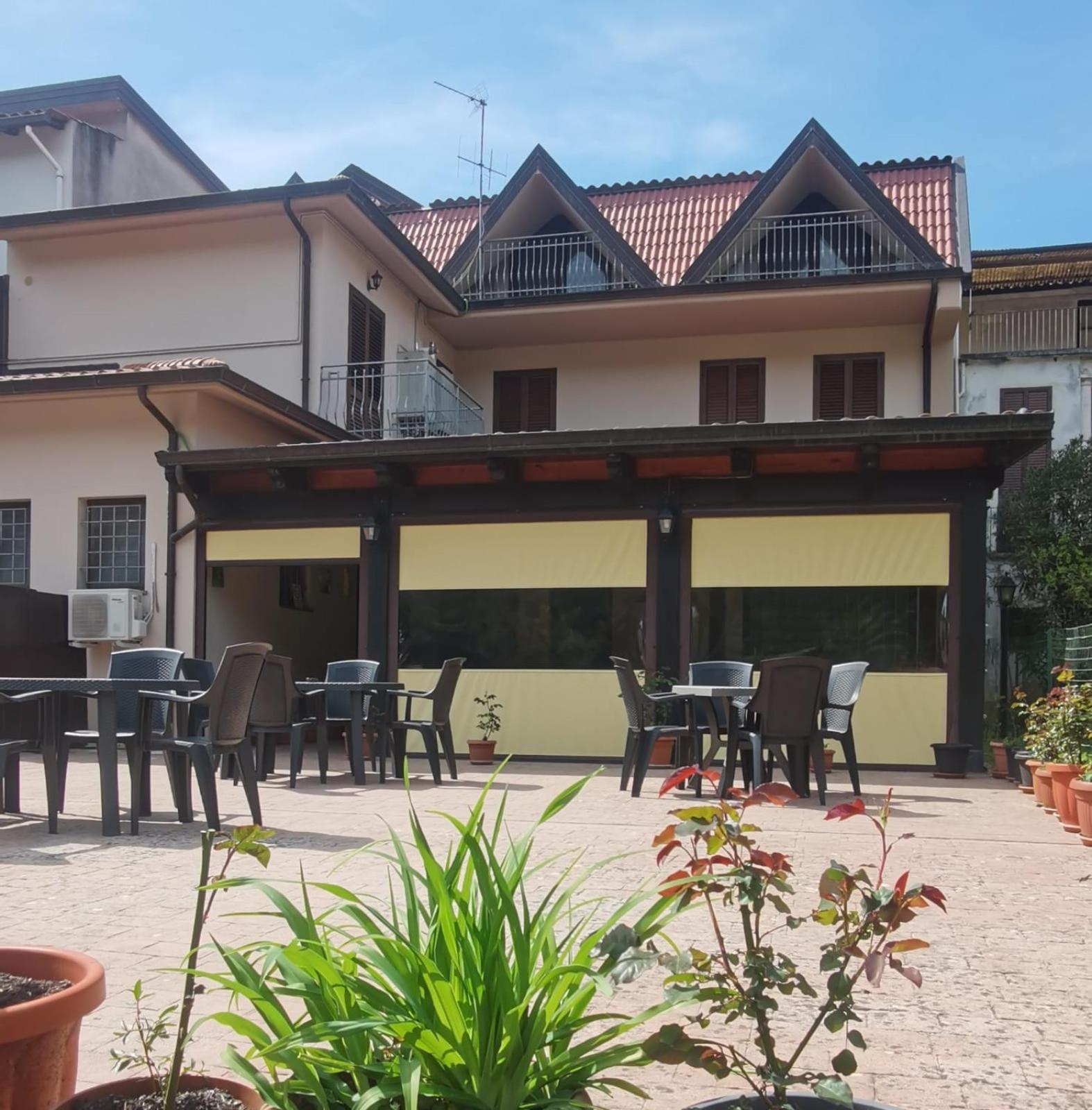 Hotel Edelweiss Laino Borgo Ngoại thất bức ảnh