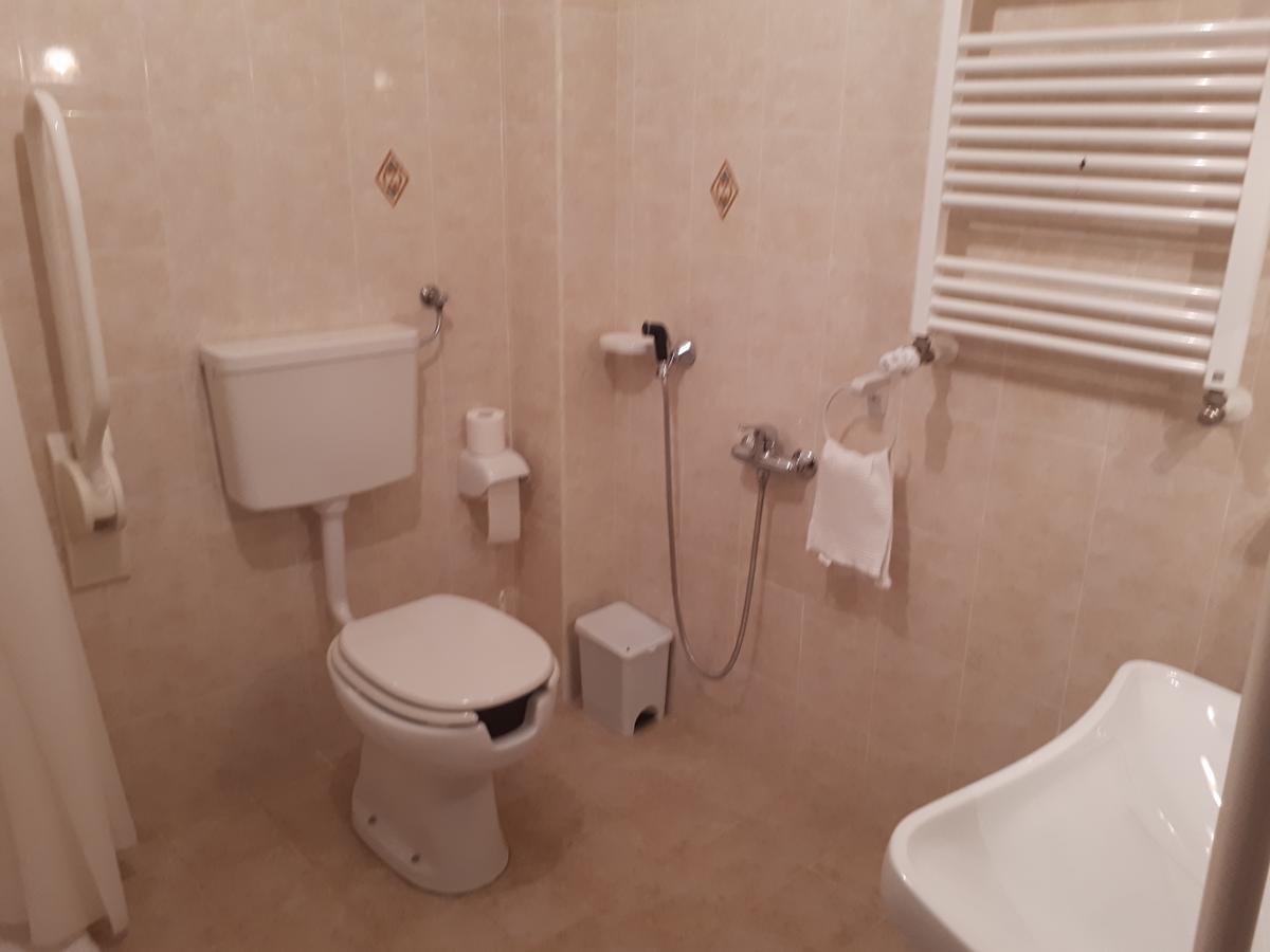 Hotel Edelweiss Laino Borgo Ngoại thất bức ảnh